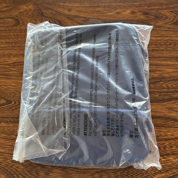 Lug Ranger LE, Sapphire, NWT - Picture 5 of 13